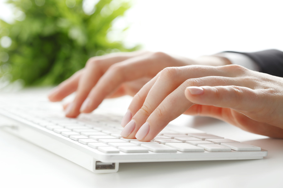 深圳债务纠纷律师解析：欠钱人跑了该在哪起诉