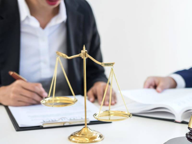 深圳债务纠纷律师解读：欠账不还多久可起诉